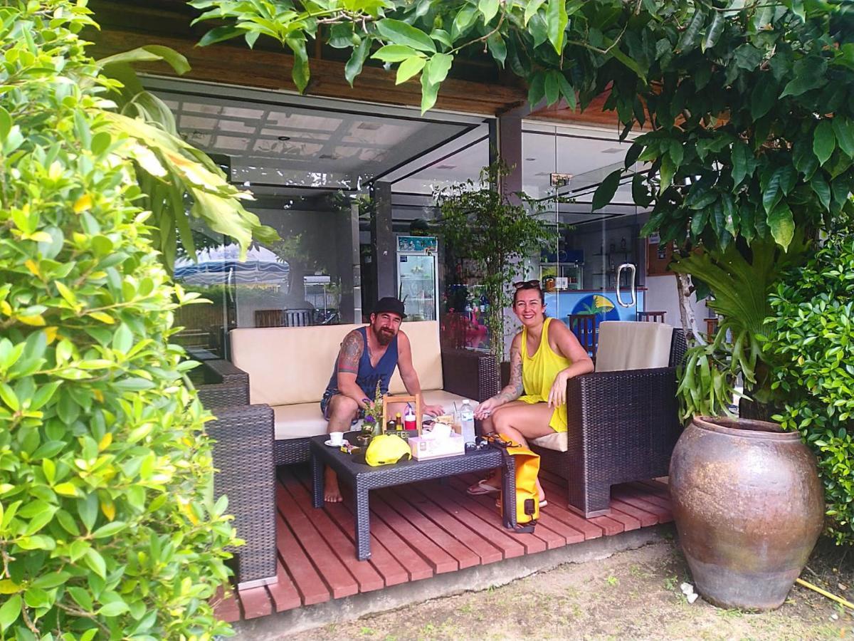 Billabong Hotel And Cafe Baan Tai Ngoại thất bức ảnh