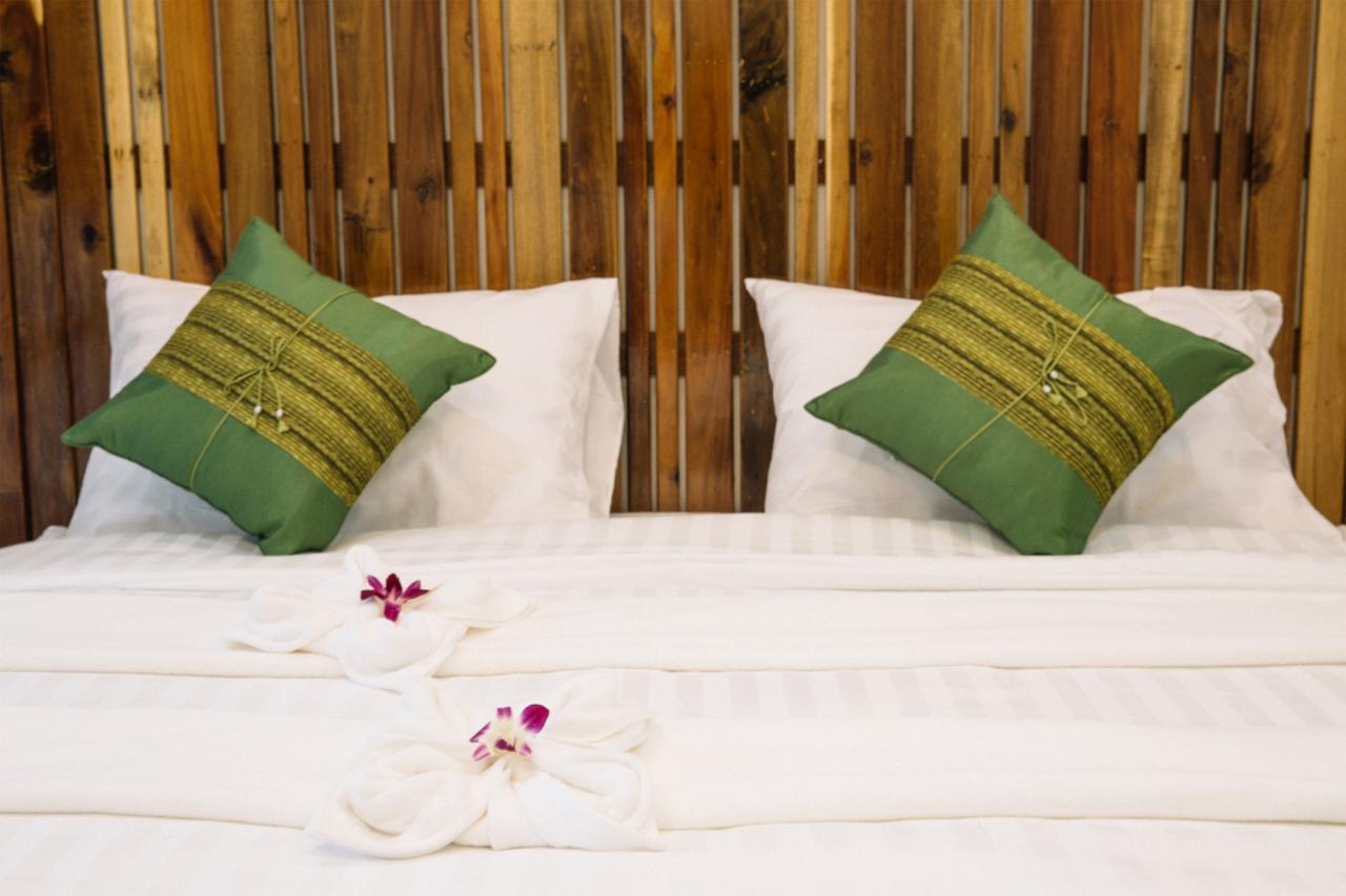 Billabong Hotel And Cafe Baan Tai Ngoại thất bức ảnh