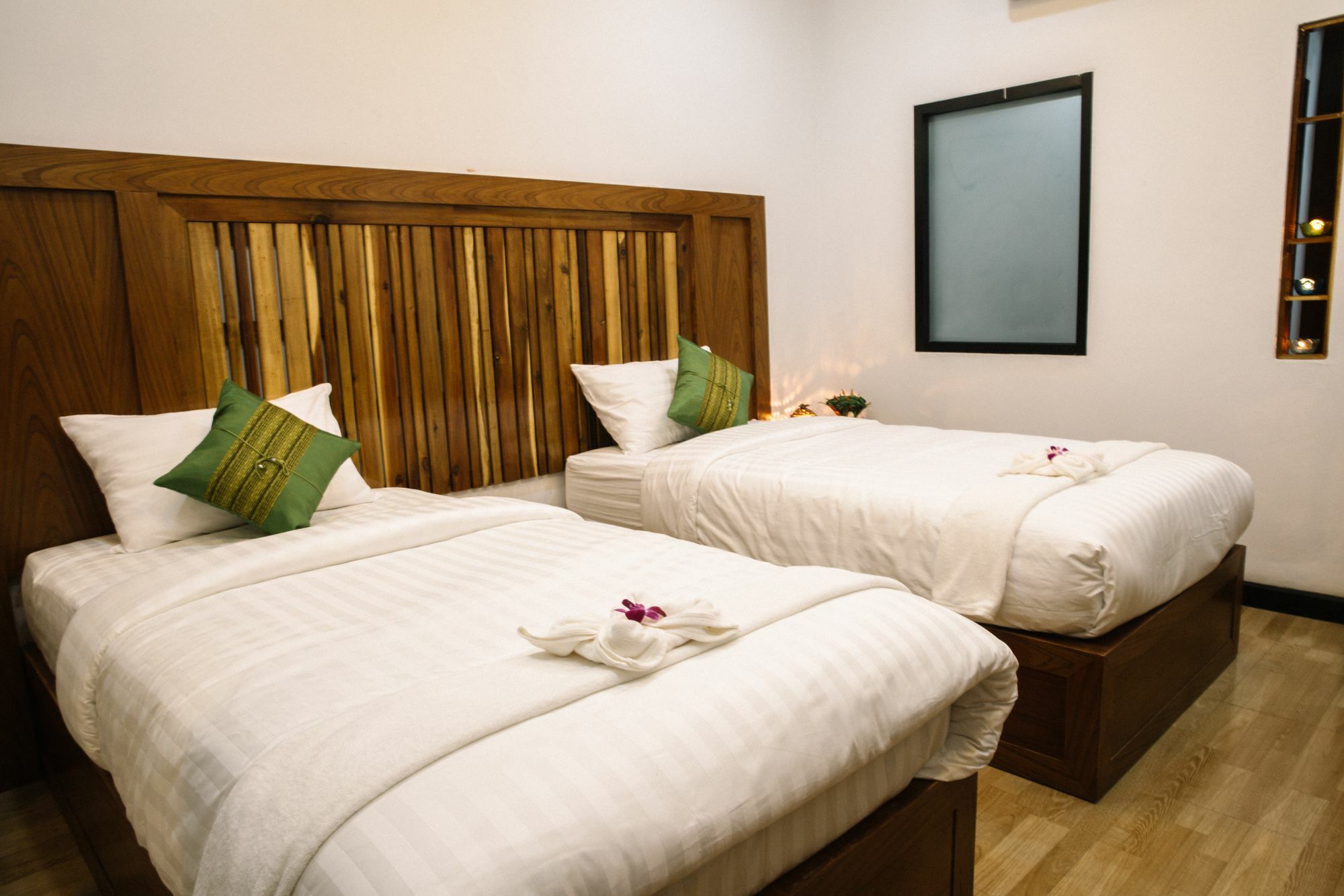 Billabong Hotel And Cafe Baan Tai Ngoại thất bức ảnh
