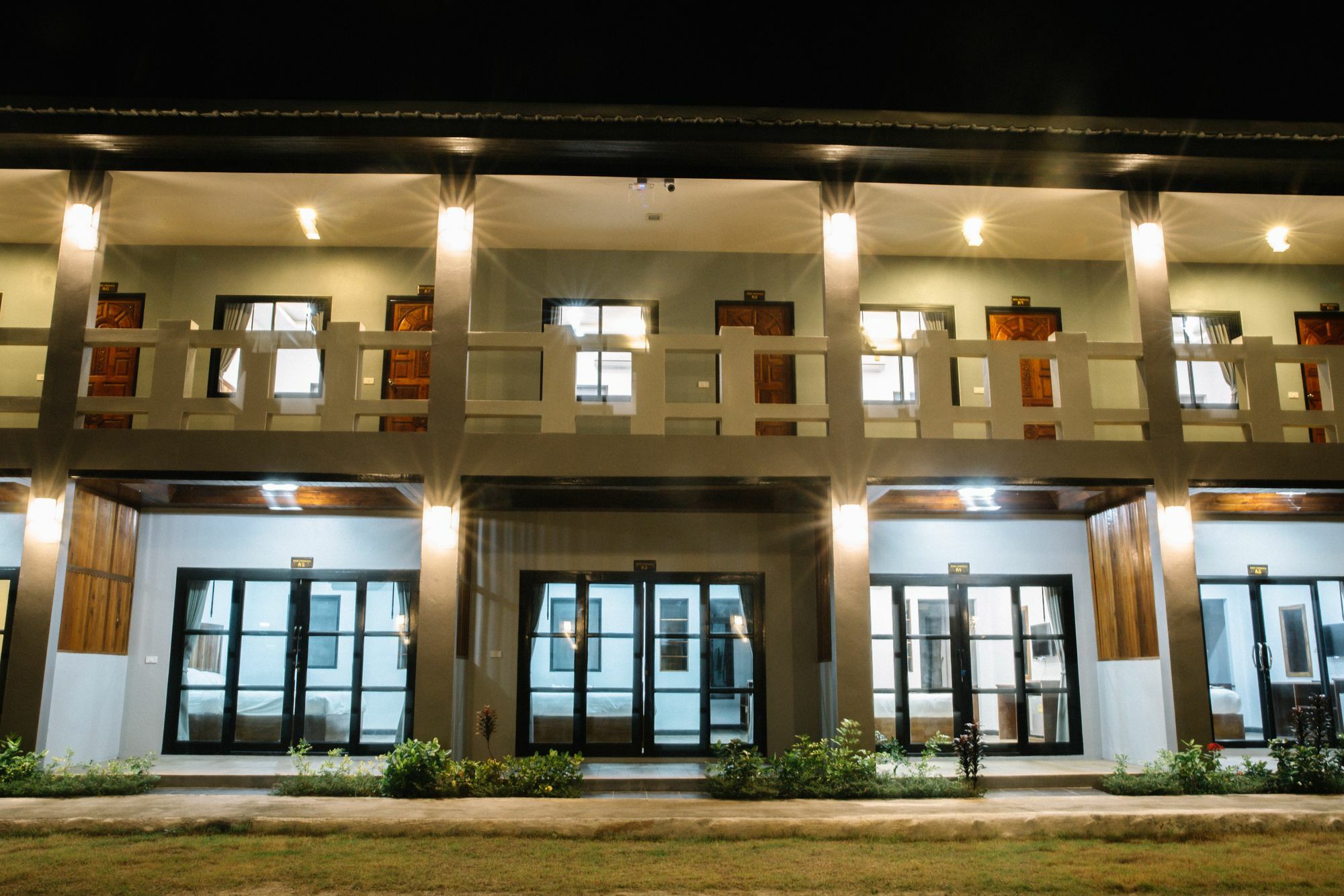 Billabong Hotel And Cafe Baan Tai Ngoại thất bức ảnh