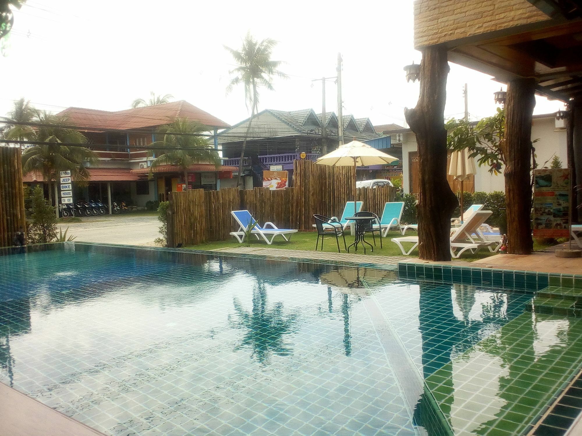 Billabong Hotel And Cafe Baan Tai Ngoại thất bức ảnh