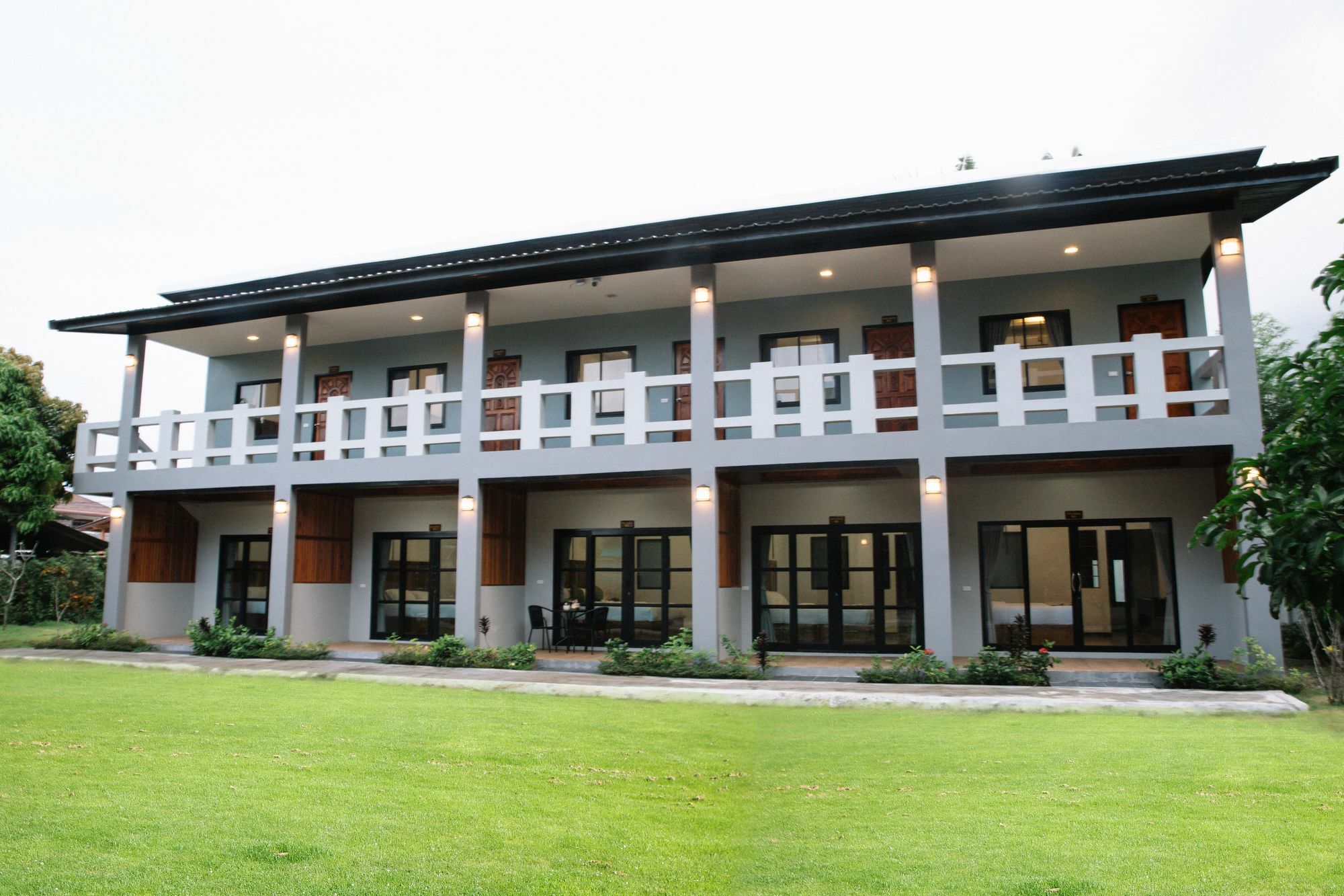 Billabong Hotel And Cafe Baan Tai Ngoại thất bức ảnh
